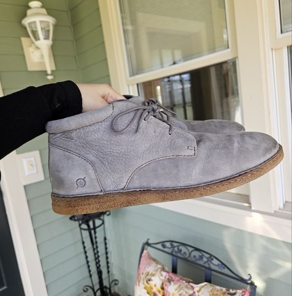 Like New Børn Men's 12M Grey Sampson Chukka Boot - Picture 6 of 15